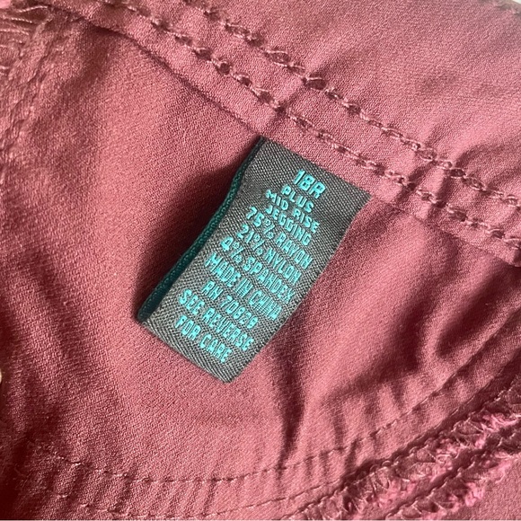 Rue 21 Burgundy Jegging - Picture 6 of 7